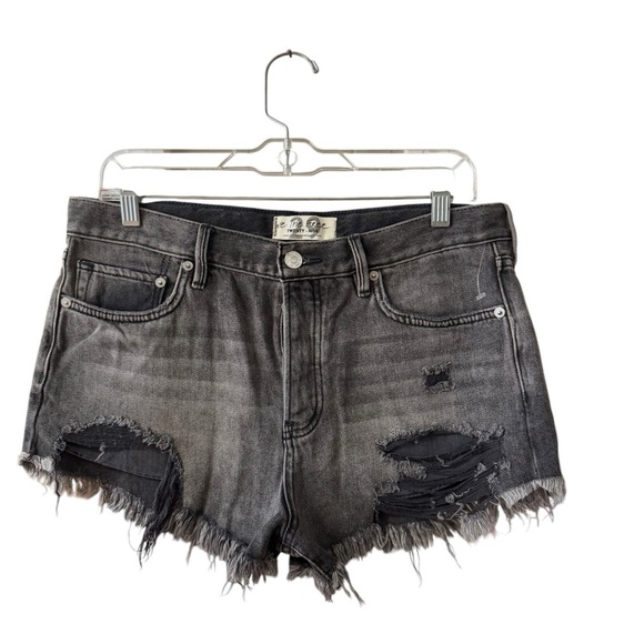 We The Free Now or Never Denim Shorts Black Cut Offs Distressed Boho - Picture 3 of 10